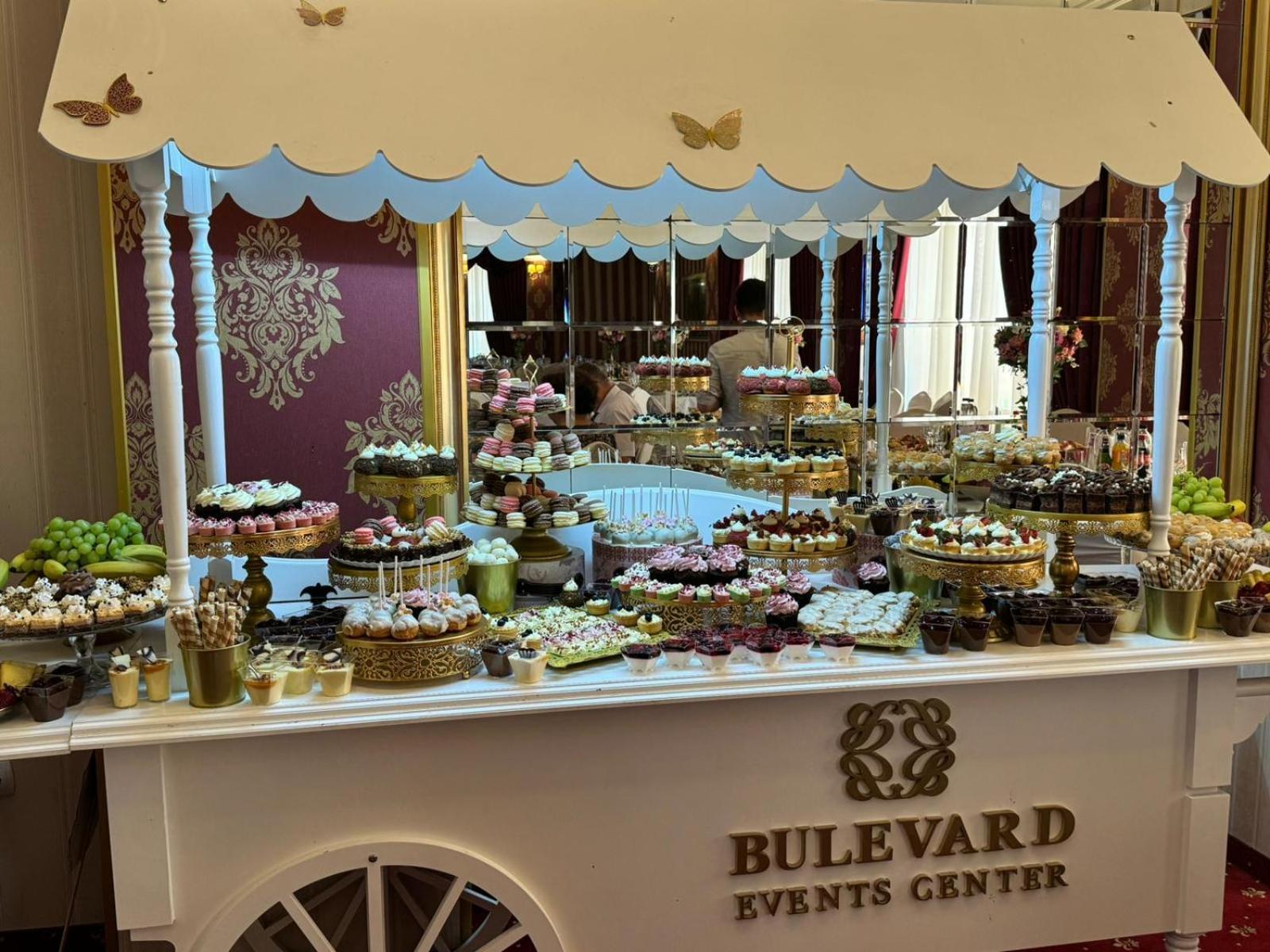 Hotel Bulevard ฟาการาช ภายนอก รูปภาพ